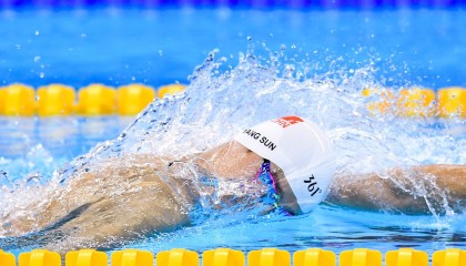 kaiyun体育-保级区变动激烈：每天上演“生死战”，保级区什么意思